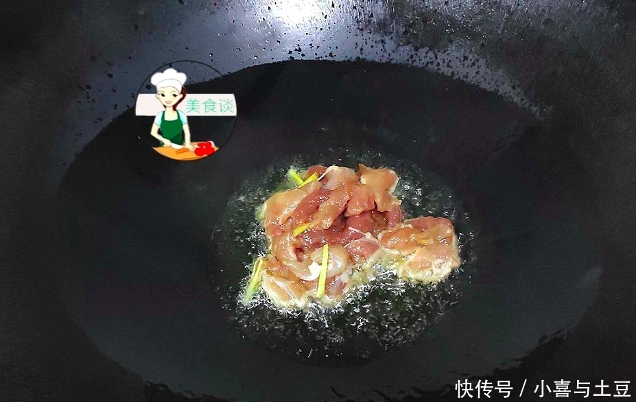 停不下|茭白炒肉此做法,简单一炒就很香,低脂营养高,好吃停不下筷子