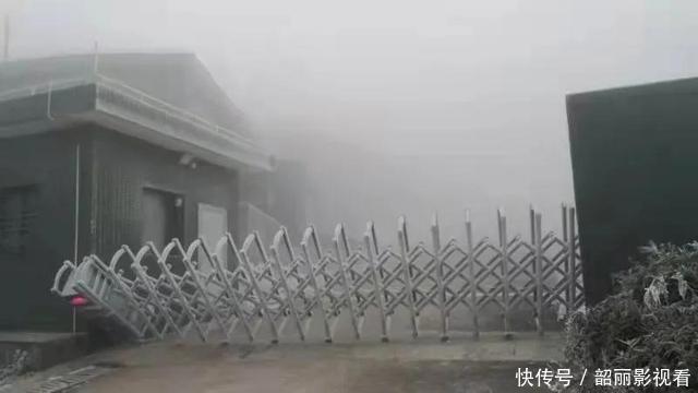 广东第一峰“下雪”啦，玉树琼楼美得让人心醉