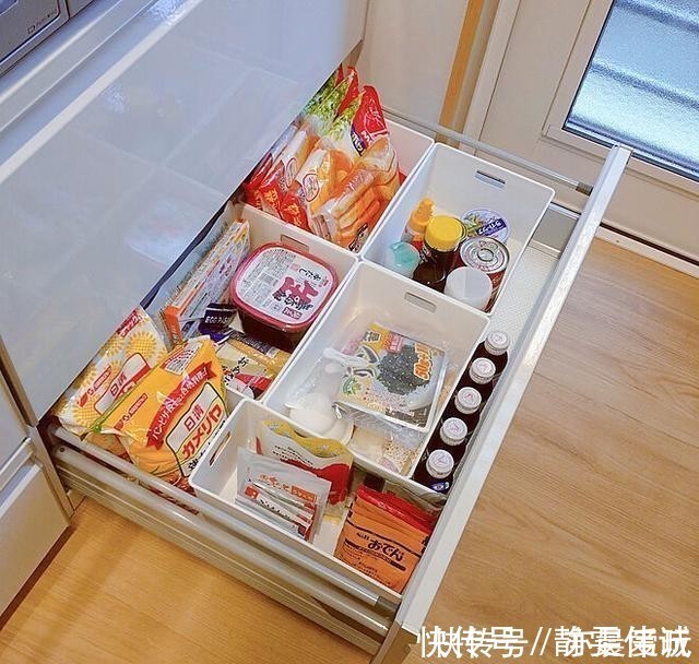 物品|日本收纳达人的家,物品摆放井井有条,吸引众多人前来学习,佩服