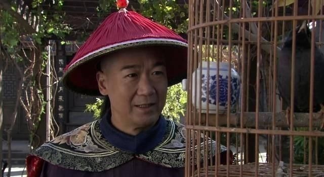 佛印和尚$棺材店的一副千古绝对,上联“人无千岁寿”,下联更是拍案叫绝