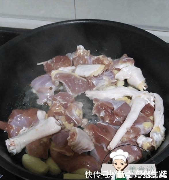 紫苏叶|越是热天, 我家就越喜欢吃这菜, 每回都炖1大锅, 少了埋怨不够吃