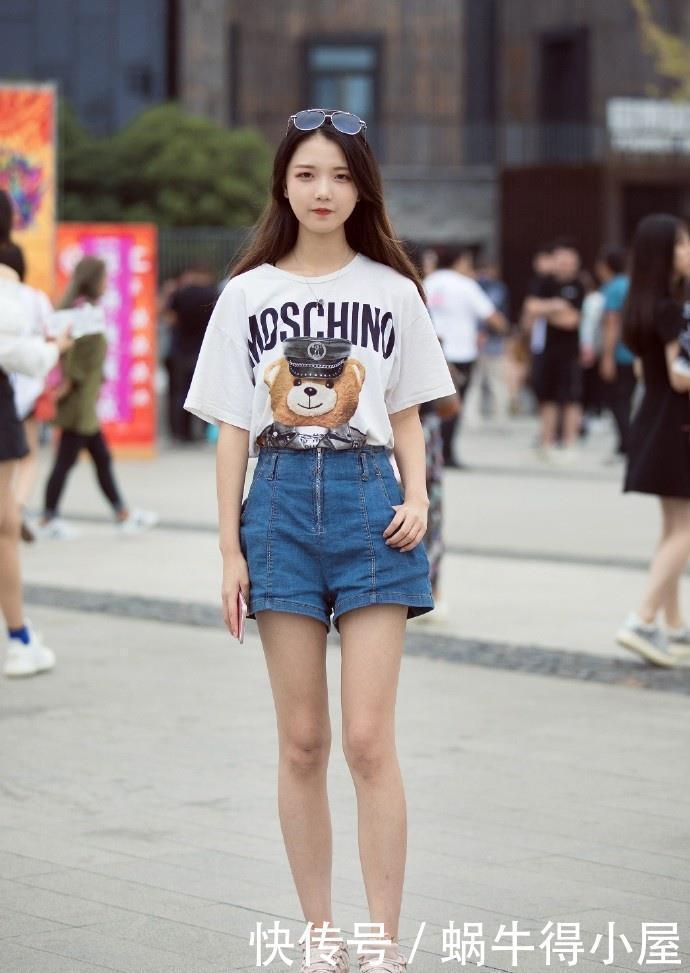 小姐姐时尚穿搭惊艳全场,美到颠覆三观!