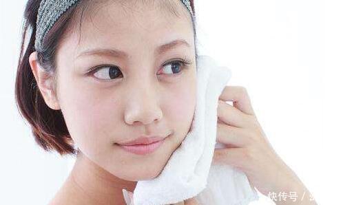 毛孔粗大很难逆,养成这7个生活习惯,慢慢调理好粗大毛孔