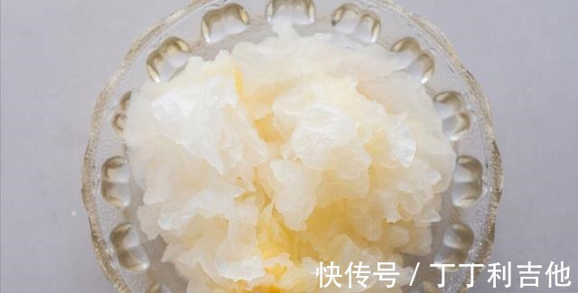 银耳|春季干燥易上火,推荐多喝这碗汤,营养滋润,软糯黏稠,老少皆宜