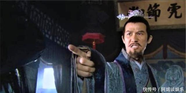 宋江！林冲大战王进，王进说了一句诡异的话，林冲听后大叫一声当场昏倒