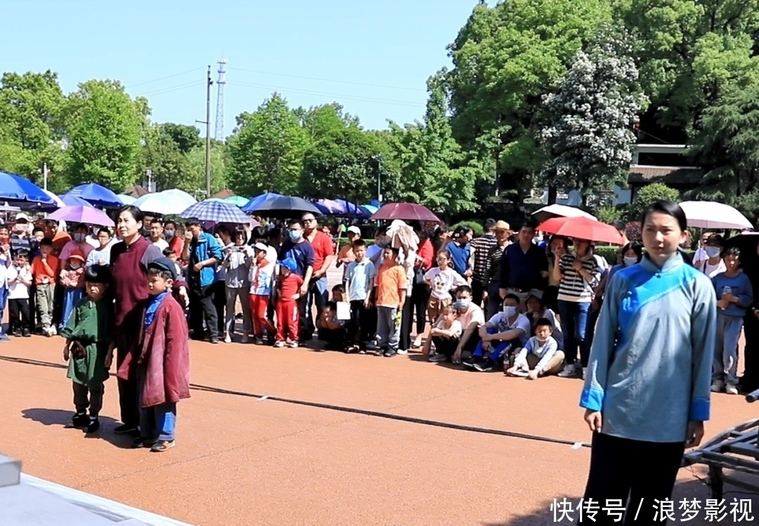 “一馆一剧”情境教学 “小小英雄”感动观众