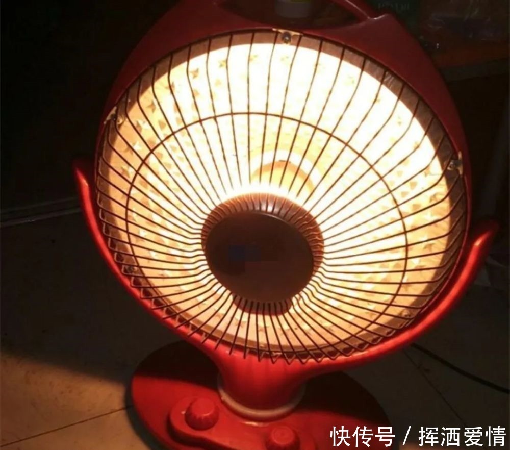 用品|4种“保暖用品”被列入黑名单，别给宝宝用，安全隐患可不小