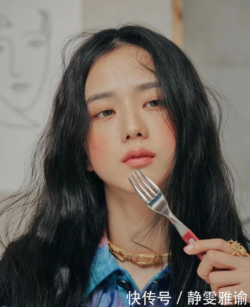 姐妹|新年最火最显白的发型，全靠这几种发色！！