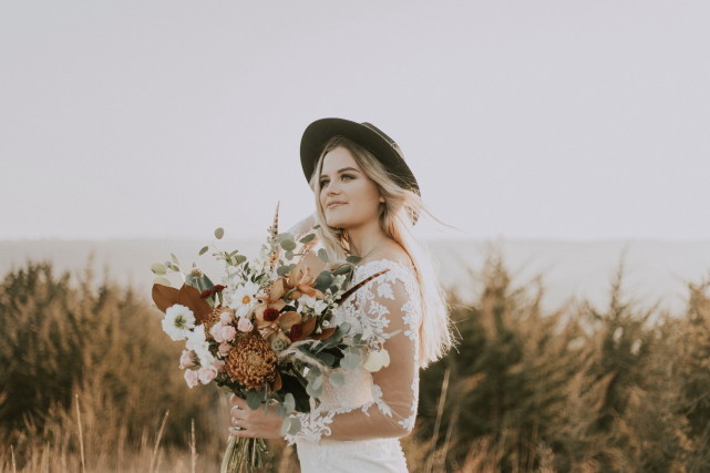 坐月子|儿,你媳妇是保姆,本来就是伺候人的,让你妹妹来家里坐月子正好