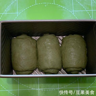 炎炎夏日|#夏日开胃餐#炎炎夏日一抹绿～港式抹茶吐司