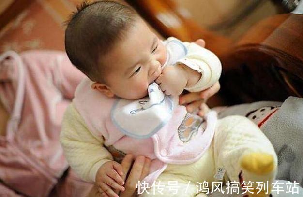 小高|2岁儿子总喜欢“嘟嘴”,外婆看到后立马送去医院,医生:来晚了