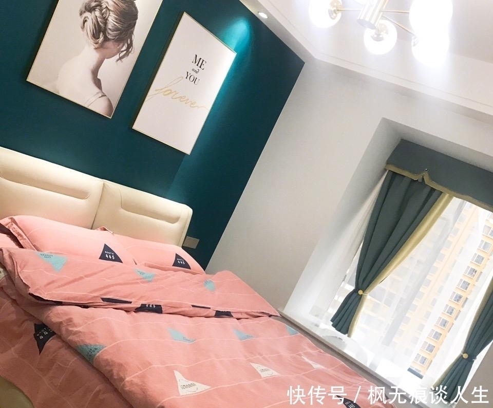 次卧|这套130平新房太漂亮了,进屋就把人给迷住,电视墙实在抢眼!