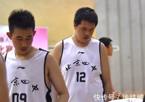 综艺|王治郅爱子参加综艺浪费机会遭教练狠批:你这是在糟蹋球