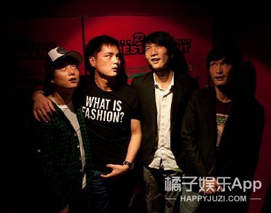 唱游天下|还记得《中国好声音》的张恒远吗？和绯闻女友同框了！