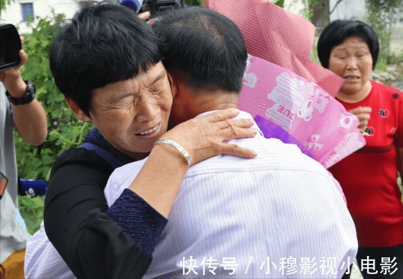 咸菜|25外卖小哥确诊肝癌,两个月后离世,医生叹息:常吃2物伤肝不浅