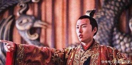 拉大|皇帝哥哥拉大诗人造反,大诗人向皇帝告密表忠心,却被皇帝杀了