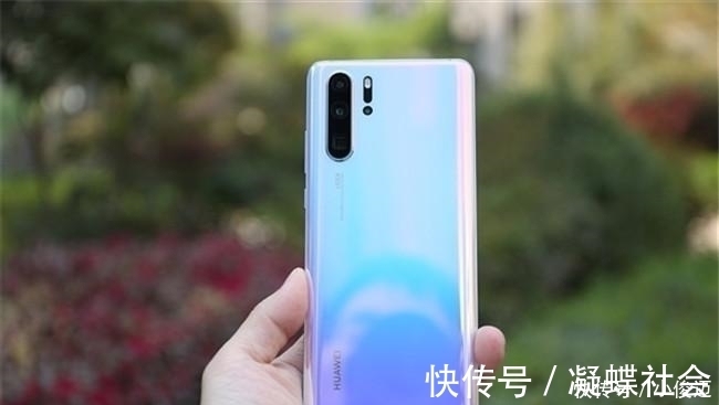 苹果手机|从iPhoneX改用华为P30Pro之后，吐槽声不断，但再也回不去了