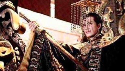 明白|为何历代皇帝都用“朕”自称,专家:把“朕”拆开看,你就明白了