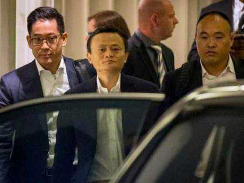 李天金|大佬保镖哪家强?马云的是太极宗师,王健林的威武,任正非不需要