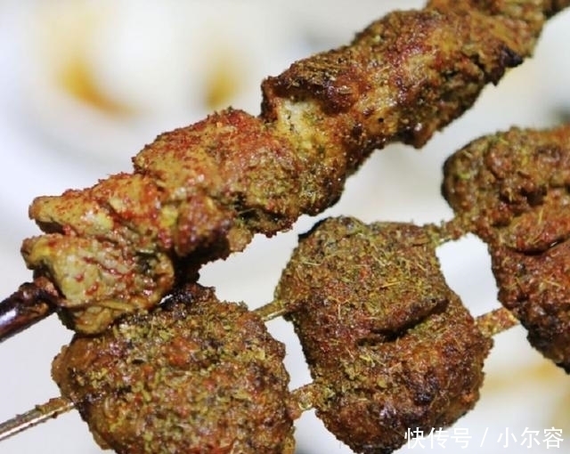 女生喜欢吃却不好意思点的5种烧烤,男生可要记得偷偷为她点一份