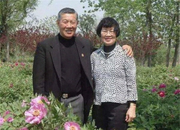 华人|华人神探李昌钰,80岁高龄欲再度续弦?黄昏恋无法被世人理解