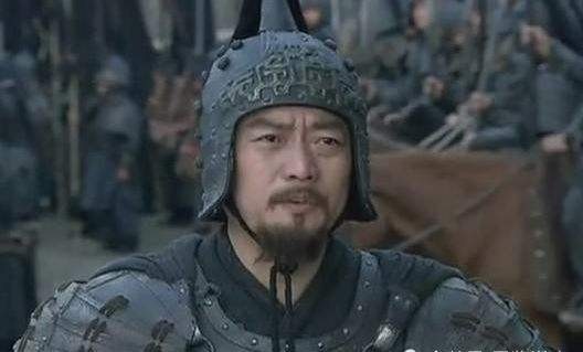 擒拿|谁是三国第一名将?擒拿关羽勇斗张辽举世无双,为何又被称为“孤独将军”