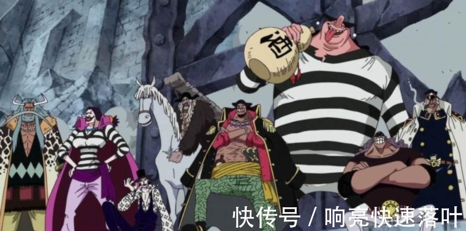 海军总部|海贼王别再小看希留,很可能是海军安插的卧底,尾田又要玩反转