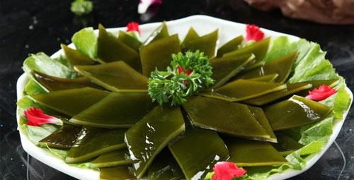 血脂升高应该怎么办?医生:常吃6种食物,血脂或许轻松降下去