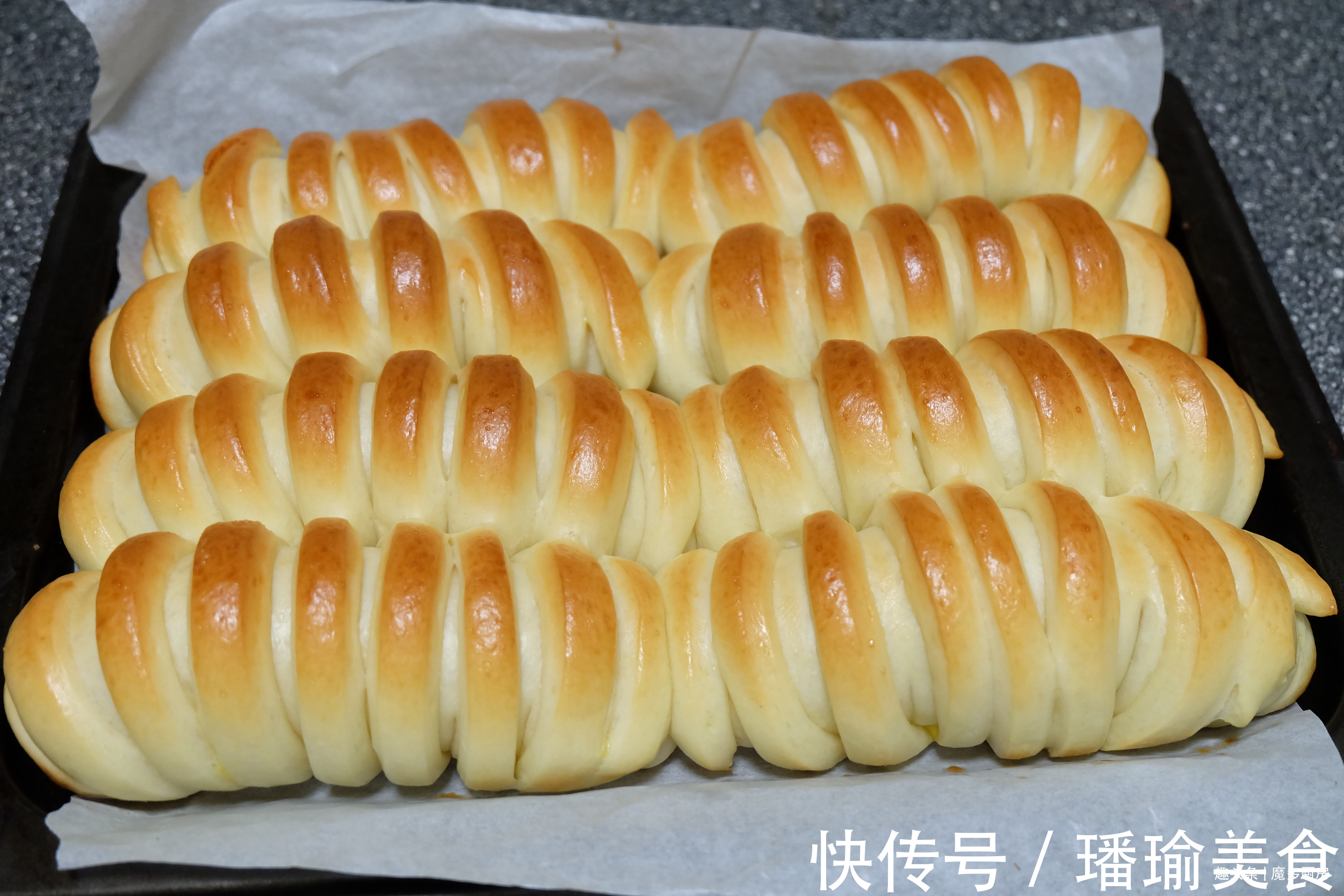 发酵|孩子要吃毛毛虫面包，时间短也能做，一次发酵无油低糖，香软拉丝