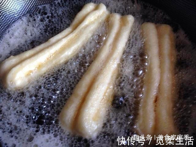 白矾|炸油条时，很多人都忽视了这一步，难怪炸出来的油条不蓬松焦脆