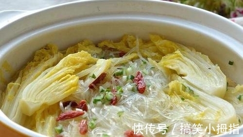 白菜粉丝汤|白菜粉丝汤，清淡，养胃，鲜香可口，促进消化而为营养丰富
