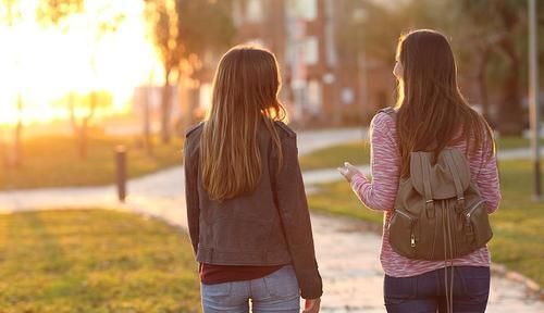 一觉|经常失眠怎么办？尝试5个小方法来应对，改善失眠，一觉睡到天亮