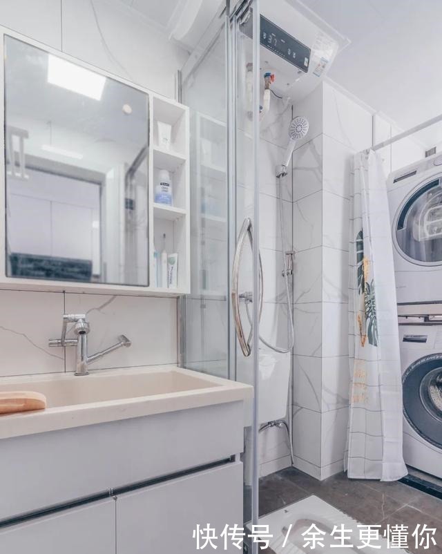 学区|58㎡学区房改造，满屋的收纳设计是亮点，五口之家生活不成问题