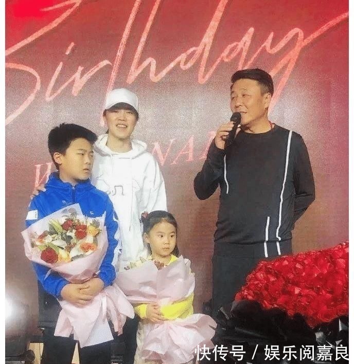 王楠|奥运冠军也搞“世袭制”?邓亚萍的儿子15岁夺冠,邹市明的儿子10岁入选国家队