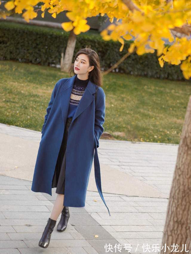 颜色 秋冬买衣服,除了黑白灰,这3个颜色也很流行,高级又时髦