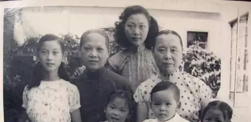 晚年|张幼仪晚年与儿孙分住,被问爱不爱徐志摩,她的答案彰显大格局