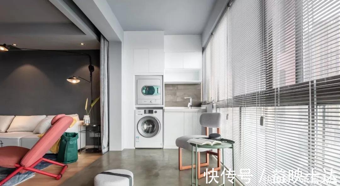 阳台上|阳台不要装推拉门隔断了，有钱人这样做更好看实用，真是聪明极了