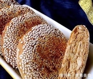 烧饼|不用烤箱也能做烧饼,飘香酥脆,刚出锅吃3个,大厨吃了也称赞