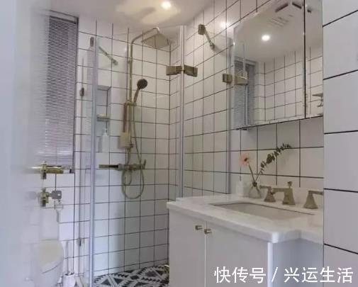 小户型|第一次看到小厕所这样“干湿分离”,贼实用,行人见了都夸好