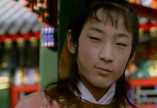 赵姨娘|赵姨娘的特权,贾府中其他侍妾都享受不到,难怪王夫人不敢动她