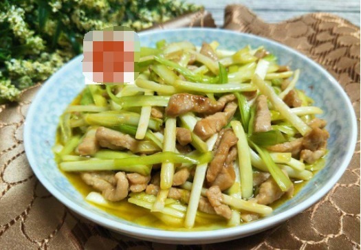 家人小聚，这8道菜最合胃口，好吃又好做，保证家人都夸你