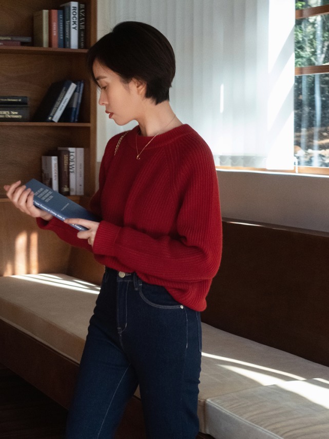 半身裙 针织衫配裤子还是裙子更好看?建议你两个都选,这样搭美极了!