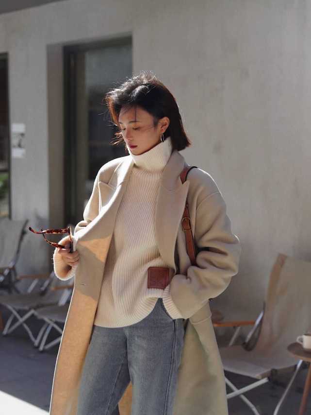 高领毛衣 大衣内搭别乱选!一件高领毛衣就能满足所有的穿衣需求,温柔优雅
