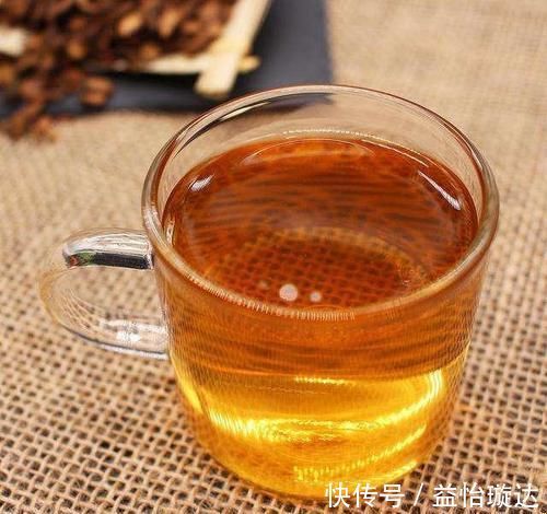 血脂异常|高血压、高血脂、高血糖最怕6种叶子茶，用它泡水喝，身体更健康