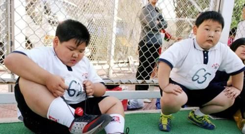 身高|初中生标准身高表出炉,男女生各有不同,看看你家娃达标了吗?