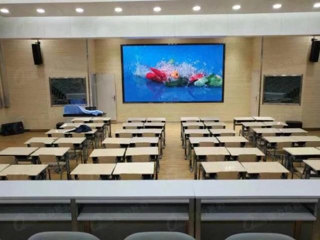 教室|强力巨彩LED高清大屏，助力智慧校园多媒体教室建设