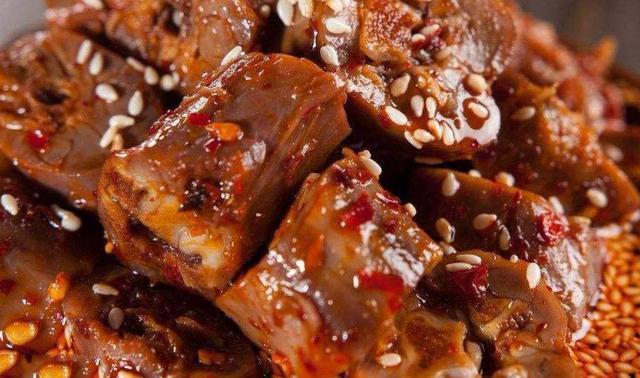 鸭脖5种最好吃的做法,简单美味又馋人,看看你喜欢吃哪种