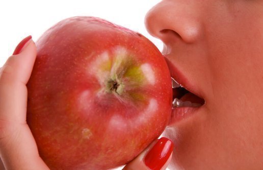 溃疡性结肠炎|一天一苹果,医生远离我!但这3类人最好慎吃