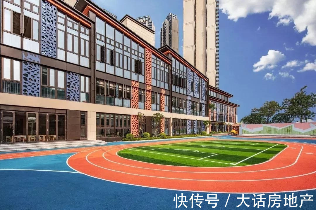 龙华|深圳龙华第一豪宅，全体业主请愿退房！开发商会怎么办？