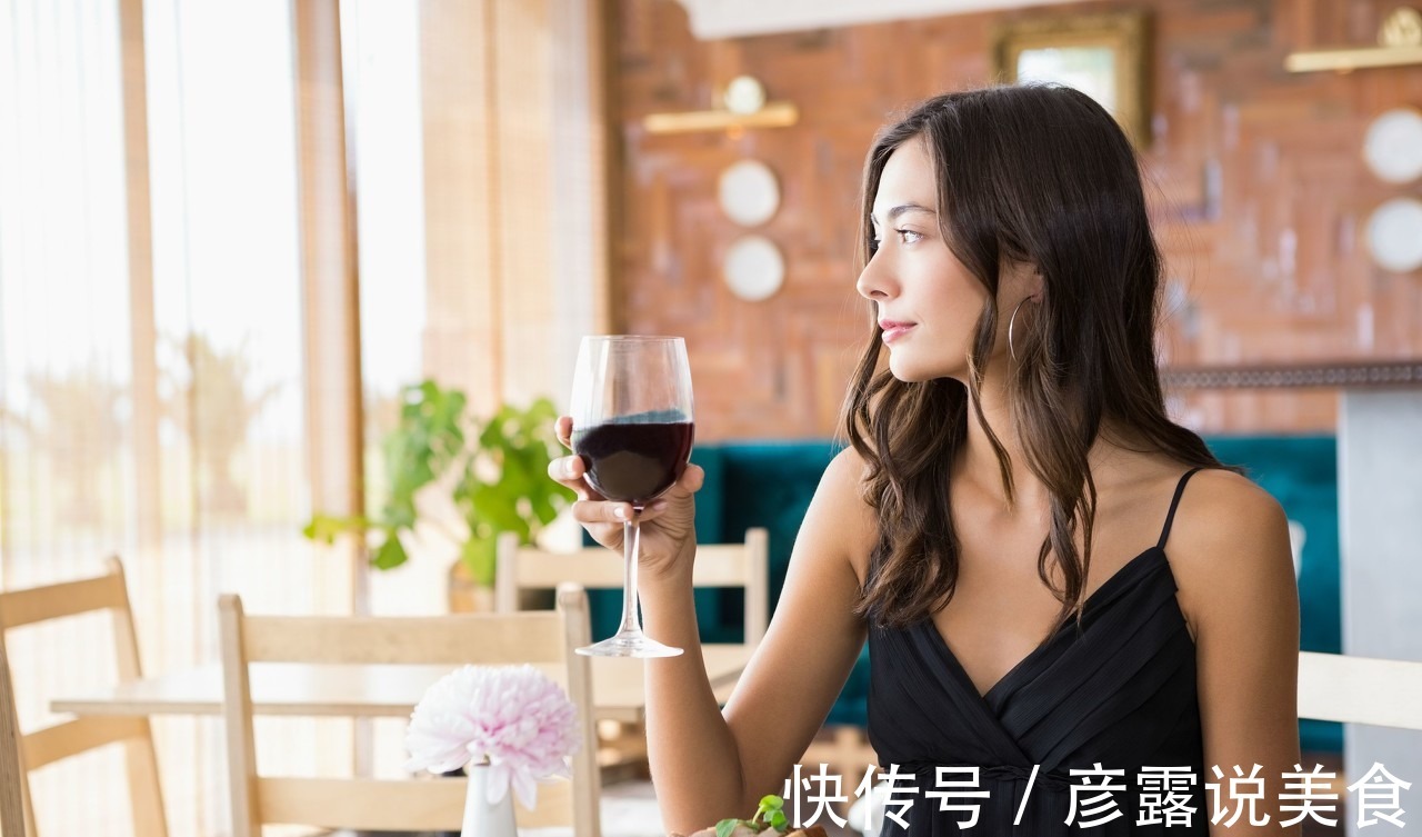 健康|寿命长的女人,晚餐常有四个好习惯,若你四个都有,恭喜很健康